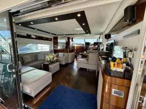 Thumbnail von Fairline Squadron 65