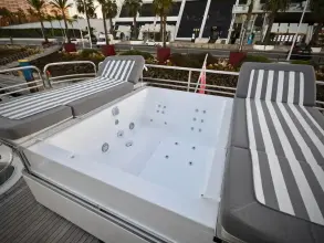 Thumbnail von Sunseeker 88 Yacht EXIMIUS