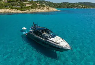 Sunseeker Predator 65 AQUA