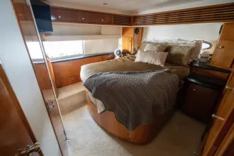 Thumbnail von Carver 396 Motor Yacht Aft Cabin