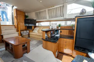 Thumbnail von Carver 396 Motor Yacht Aft Cabin