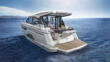 Thumbnail von Bavaria R40 Coupe STOCK BOAT