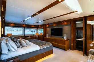 Thumbnail von Sunseeker 115 Sport Yacht LADY VOLANTIS
