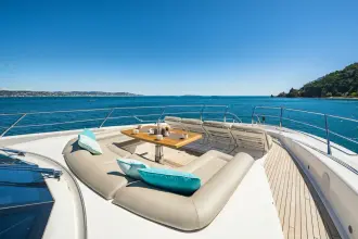 Thumbnail von Sunseeker 115 Sport Yacht LADY VOLANTIS