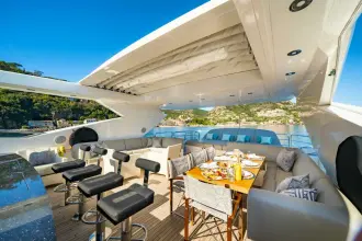 Thumbnail von Sunseeker 115 Sport Yacht LADY VOLANTIS