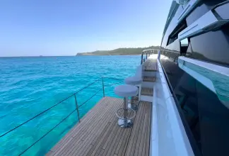 Thumbnail von Fairline Squadron 58