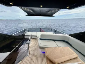 Thumbnail von Fairline Squadron 58