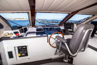 Thumbnail von Azimut 90 AZIMUT 90
