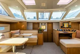 Thumbnail von Oyster 825 CHAMPAGNE HIPPY