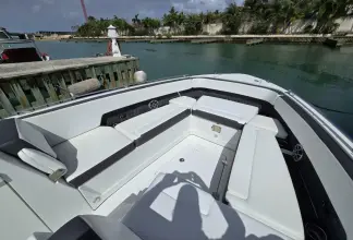 Thumbnail von Monterey 378 Super Express Amante