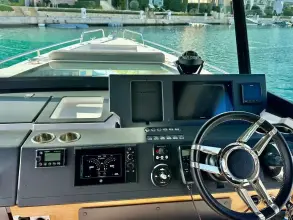 Thumbnail von Axopar 37 XC Cross Cabin AX37