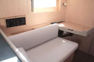 Thumbnail von Beneteau Oceanis 41.1 UNDER PRESSURE