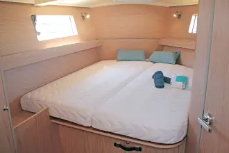 Thumbnail von Beneteau Oceanis 41.1 UNDER PRESSURE