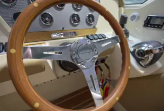 Thumbnail von Chris-Craft 32 Corsair