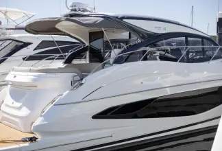 Thumbnail von Princess V50 V50960 - 3 CABIN DECK VERSION