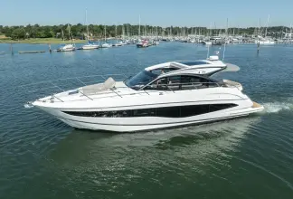 Thumbnail von Princess V50 V50960 - 3 CABIN DECK VERSION