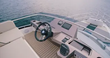 Thumbnail von Galeon 360 Fly