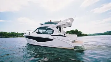 Thumbnail von Galeon 360 Fly