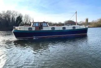 Luxe Motor 55 Humbrian Sea