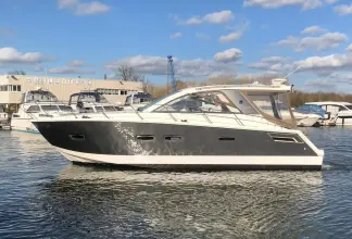Sealine SC35 Head Office