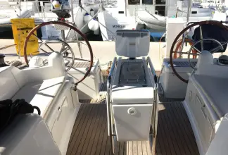 Thumbnail von Jeanneau Sun Odyssey 439 Kontiki