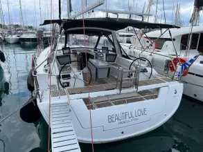 Thumbnail von Beneteau Oceanis 45 Beautiful love