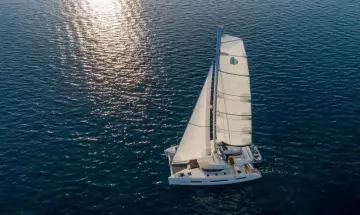 Lagoon 50 Captain Morgan