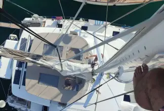 Lagoon 52
