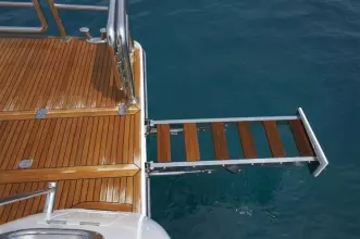 Thumbnail von Johnson 110 JOHNSON 110 FLYBRIDGE