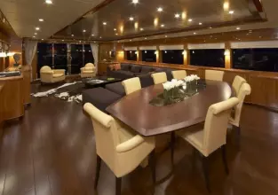 Thumbnail von Johnson 110 JOHNSON 110 FLYBRIDGE