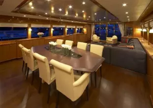 Thumbnail von Johnson 110 JOHNSON 110 FLYBRIDGE