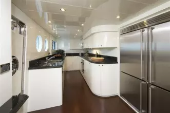 Thumbnail von Johnson 110 JOHNSON 110 FLYBRIDGE