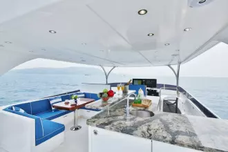 Thumbnail von Johnson 80 JOHNSON 80 FLYBRIDGE