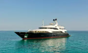 Benetti Vision 145