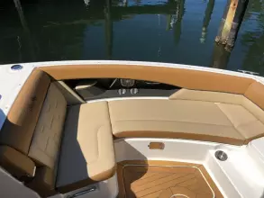 Thumbnail von Sea Ray SLX 350