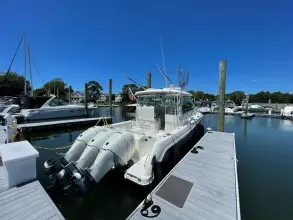 Thumbnail von Boston Whaler 345 Conquest