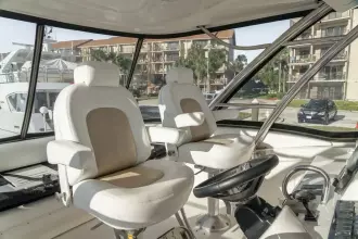Thumbnail von Sea Ray 580 Sedan Bridge