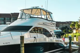 Thumbnail von Sea Ray 580 Sedan Bridge