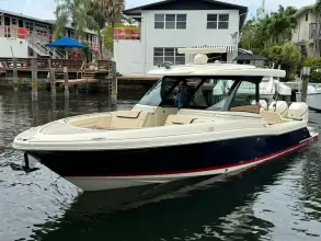 Thumbnail von Chris-Craft 35 Calypso