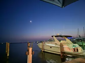 Thumbnail von Cruisers Yachts 3870 Express