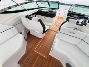 Thumbnail von Sea Ray SLX 350