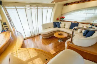 Thumbnail von Azimut 62