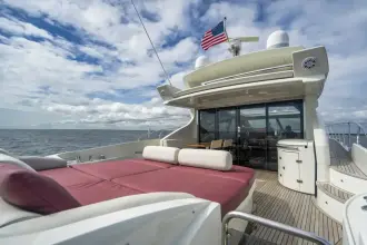 Thumbnail von Azimut 68