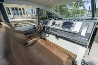 Thumbnail von Azimut 68