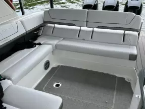 Thumbnail von Formula 350 Crossover Bowrider