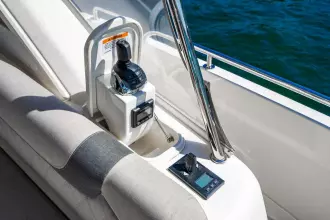 Thumbnail von Riviera 6000 Sport Yacht