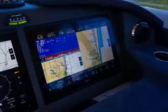 Thumbnail von Riviera 6000 Sport Yacht