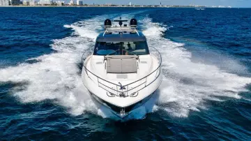 Thumbnail von Riviera 6000 Sport Yacht