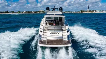 Thumbnail von Riviera 6000 Sport Yacht