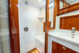 Thumbnail von Lowell Brothers 43 Flybridge NORUMBEGA